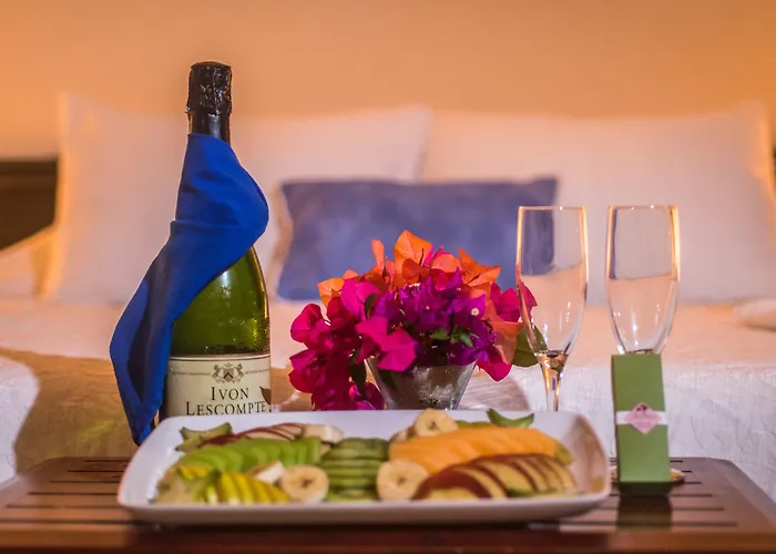 Aventura Mexicana Hotel 3*