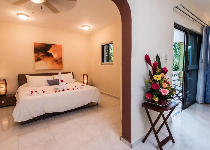 Aventura Mexicana Hotel 3*